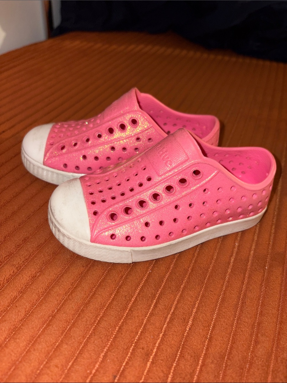 Girls pink glitter C8 Native shoes
